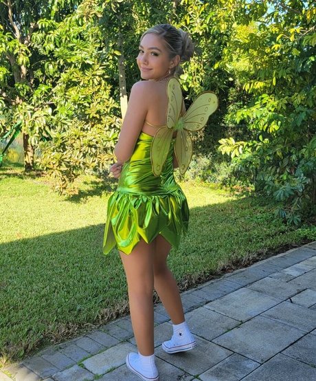 Leslie Machin akt pornostar foto