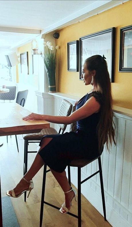 ladyamandarendall kostenlose hd galerien