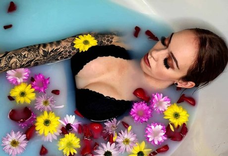 Jessica Kent porno sexy bild