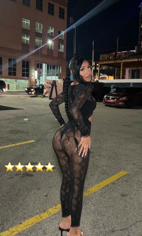 Kianti Anina heiße akt galerien