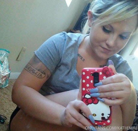 katiiemaedagoat exklusive sexy galerie