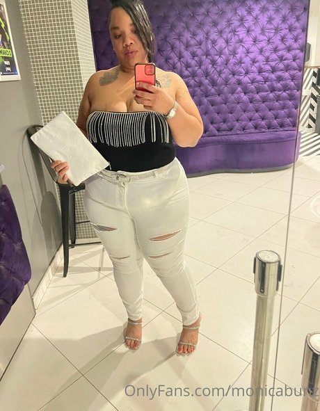 monicabunz schauspielerin nackt galerie