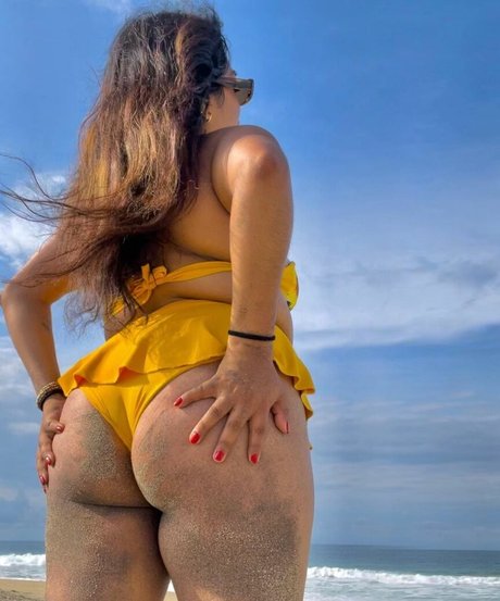 Isa Hernandez kunst nackten bild