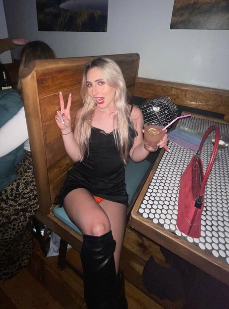 bb apes hübsche xxx foto