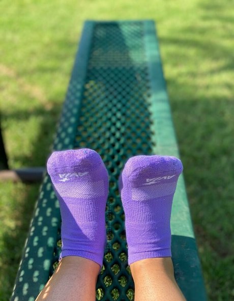 etherealdemie feet nackt top bilder