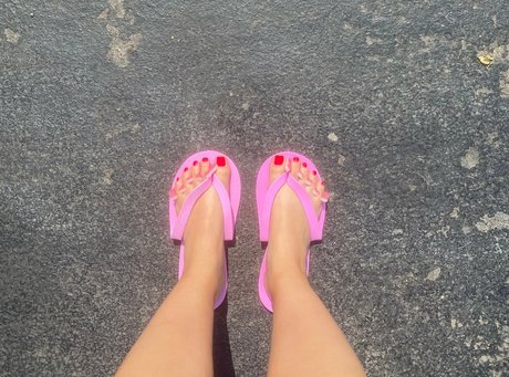 etherealdemie feet kostenlose nackt archiv