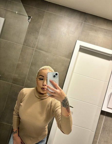 candyylovee99 nackt schöne archiv