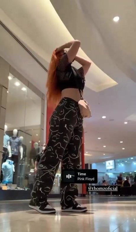 Souclara model porno galerie