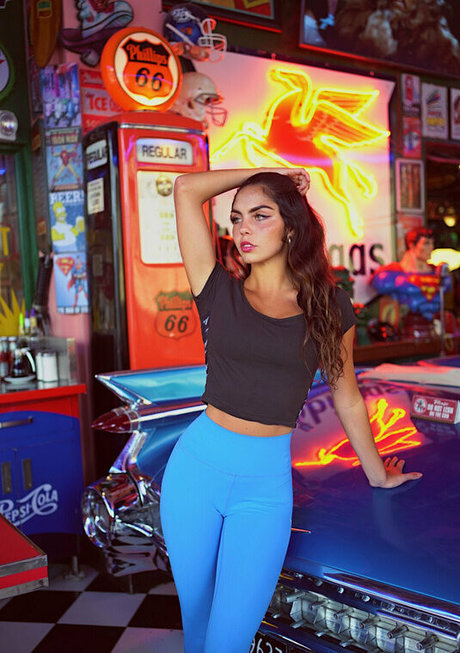 Alex Mara perfekte schöne bilder