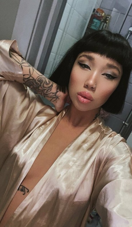 polina molly perfekte hd bild