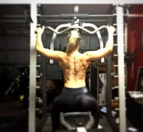 Dani Tamega schöne erwachsene bilder