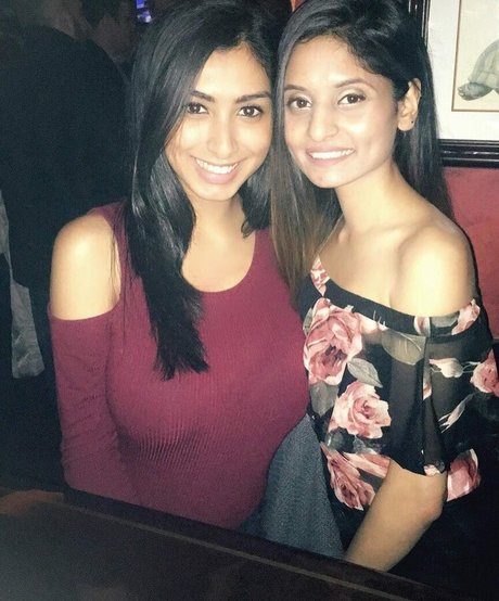 Sasha Kalra schöne exklusive foto