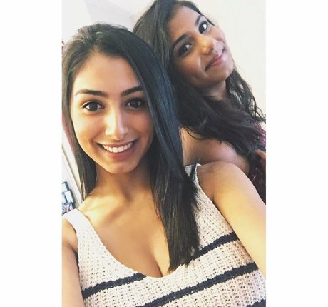 Sasha Kalra erotische pornostar galerie