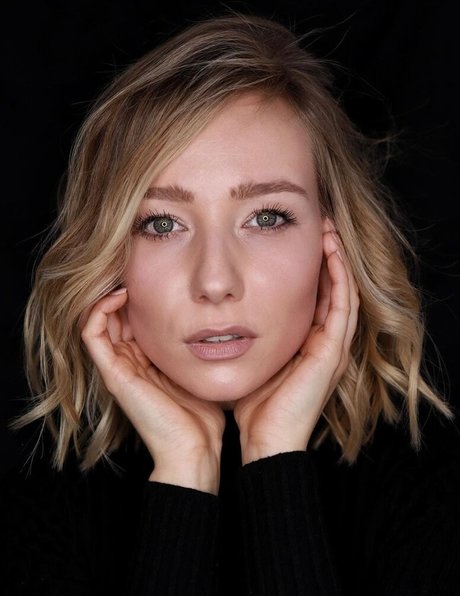 Sandra Amalia exklusive nette bild