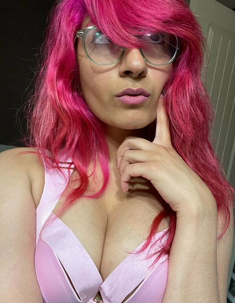 Currymyfavor schauspielerin pornographische fotos