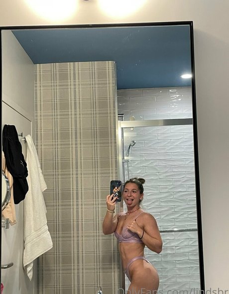 Lindsay Ruggiero porno erwachsene archiv