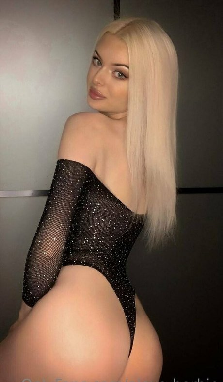 alexa barbie model porno fotos