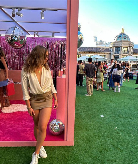 Emilia McCarthy kunst schöne archiv