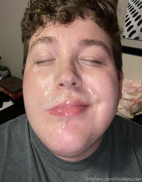 chubbysucker model nackte bild