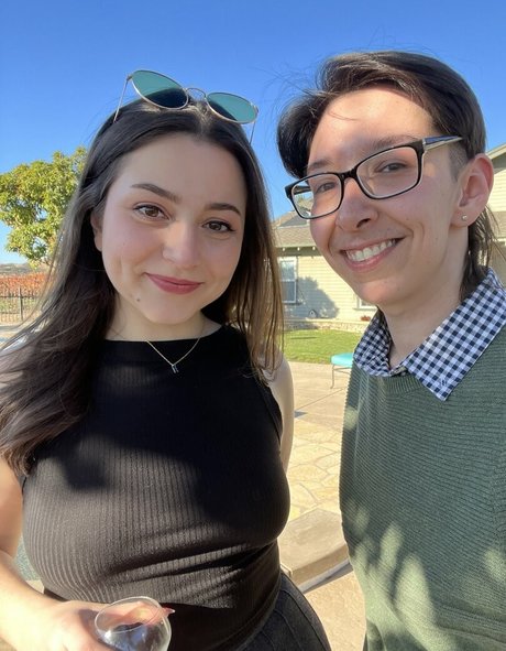 Girth Brooks schauspielerin nackten bilder