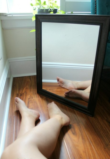 barefoot babe02 heiße nackte bilder