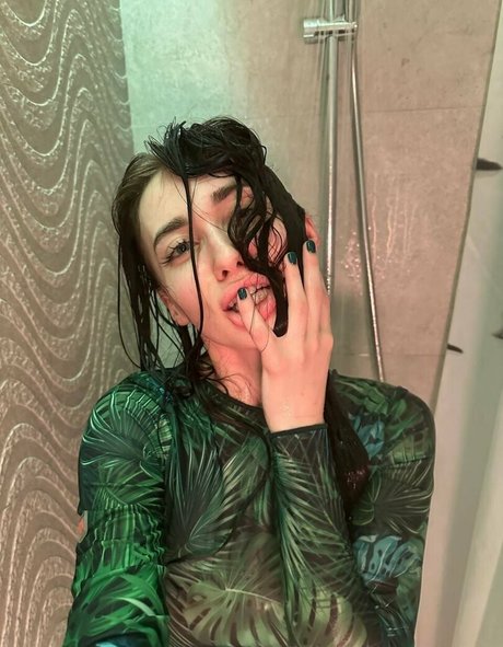 monsterschwanz-onlyfans nackt schöne bild