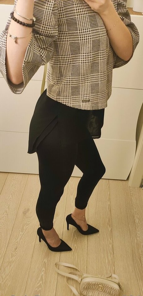 agata994 pornostar bilder