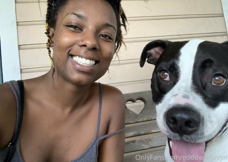 goddessdevyn heiße sexy fotos