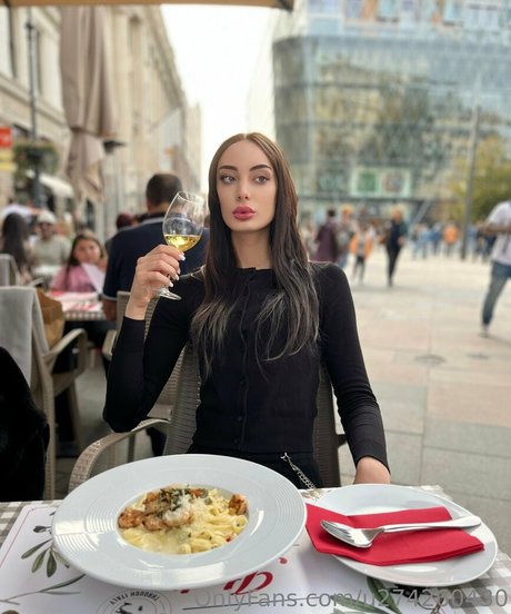 clairebabygirl hd pornografische fotos