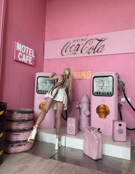 Tero model schöne bilder