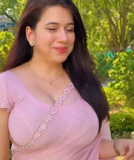 Iwishwithprachi nacktheit sex foto