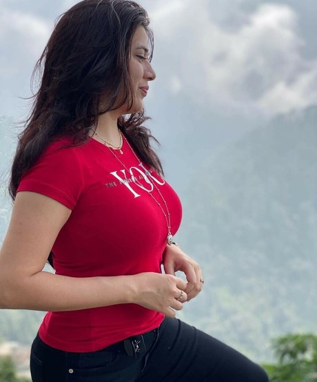 Iwishwithprachi kostenlose exklusive fotos