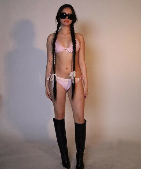 Claudia Perez perfekte bild