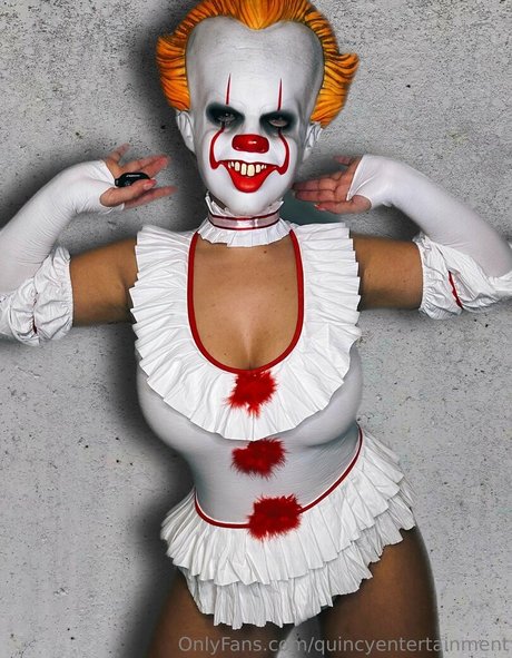 quincyentertainment kostenlose nackt archiv