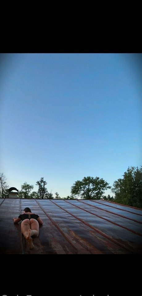 missbrown30 schauspielerin nackte foto