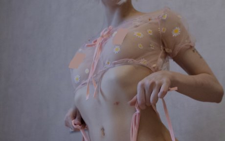 Mia Synaeva freie sexy bilder