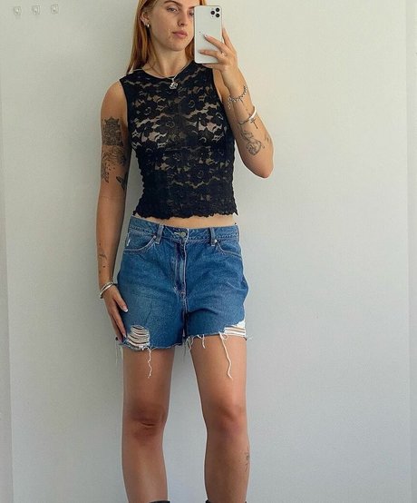 maaddielewis schauspielerin top bild