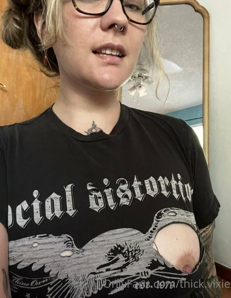 thick vixie sexy nackt galerie