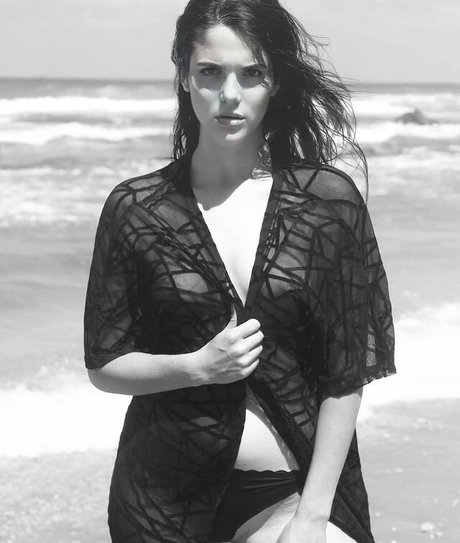 Adi Yedoav schöne nackten foto