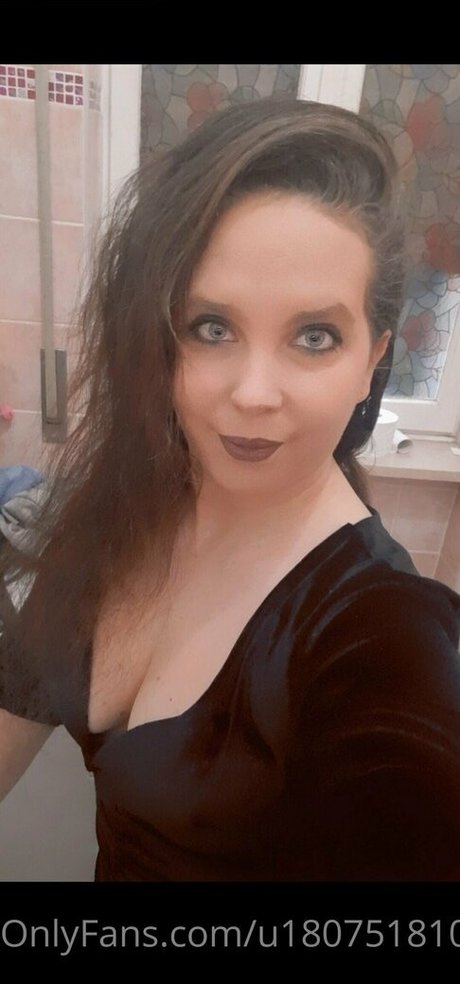 only queen84 Profilbild