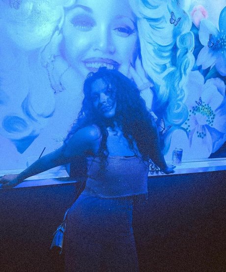 Chloe Alexander exklusive bilder