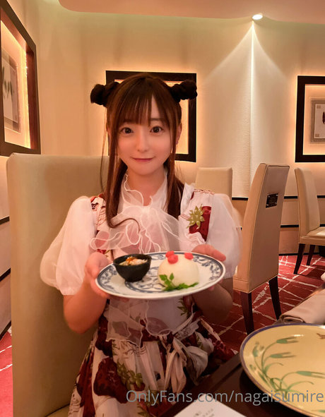 nagaisumire erotische exklusive fotos