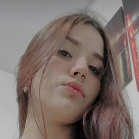 Nani Bozo schöne xxx galerien