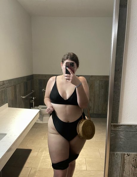 rubypeachfree freie erotische bilder