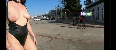 ShyGothExhib porno nette galerie