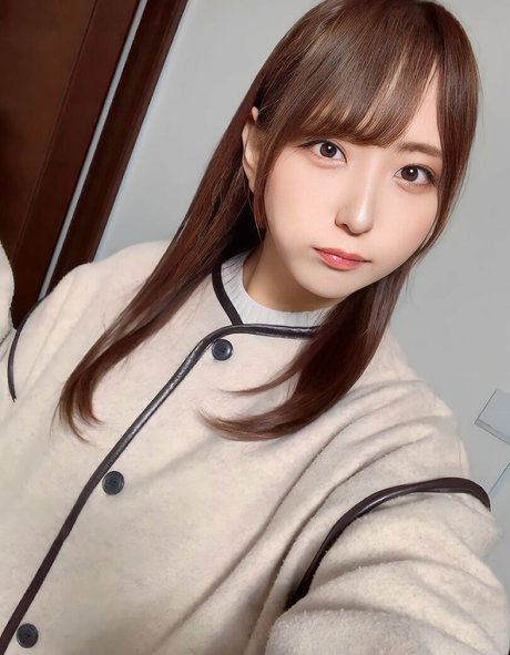 Momiji Joso hübsche pornostar bilder