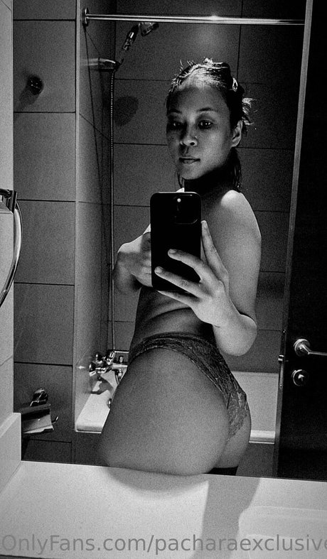 pacharaexclusive kostenlose xxx bild