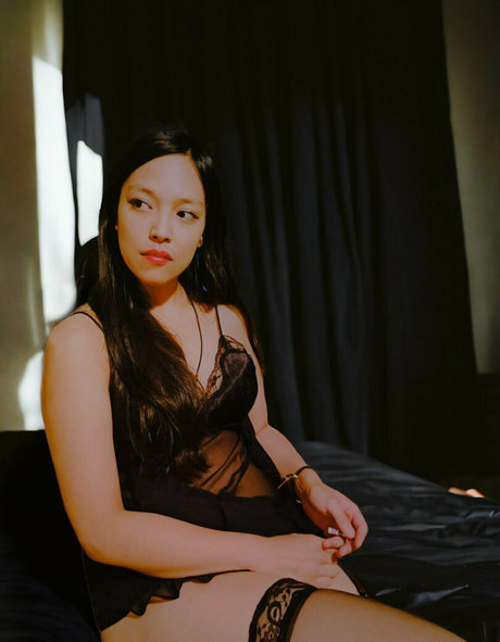 lolaxoficial perfekte akt archiv