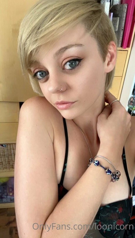 loonicorn perfekte nackt bilder