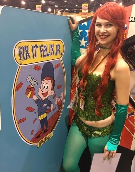 cherryfoxjk kunst nackten bild